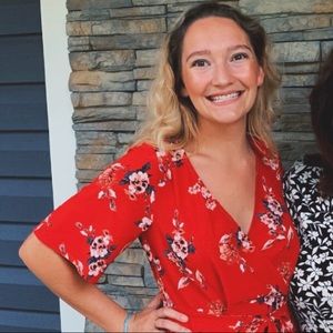 Meet your Posher, Gabriela